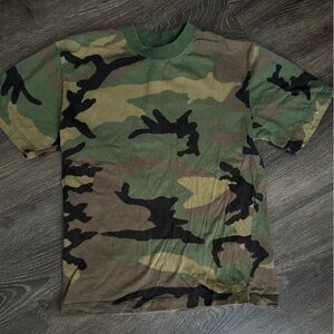 Kids. Camouflage T-Shirt.